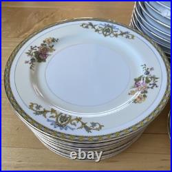 Japanese Porcelain Floral Gold Trim Dinner Set Plates Bowls Cups Saucers
