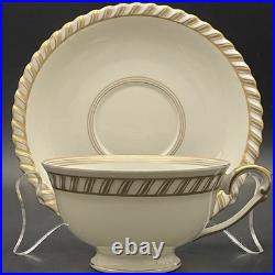 K&A Krautheim 24Kt Gold La Princesse 20pc for 4 Dinnerware 1949 Made in Germany