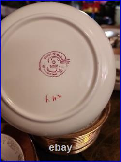 LOT OF 44 VINTAGE CREST-O-GOLD 22k SABIN antique China Set Beautiful WithShakers LOT OF 44 VINTAGE CREST-O-GOLD 22k SABIN antique China Set Beautiful WithShakers