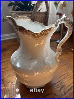 La Belle China Porcelain Pitcher & Basin Gold Rimmed Vintage Chinese Crackle