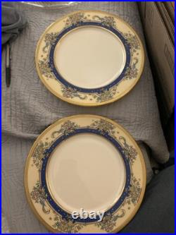 Lennox Golden Peacock Dinner Plates