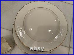 Lenox Fine China Courtyard Gold American Home Collection