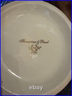 Lenox Florentine and Pearl Porcelain Decorative Vase 16 in Ivory/Gold 189350