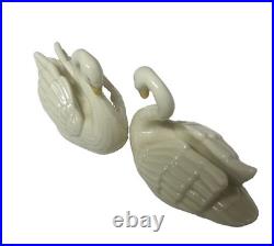 Lot of 2 Lenox Swan Porcelain Place Card Holder or Cake Topper 24K Gold Beak