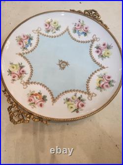 Luigi XV Hand Decorated Porcelain Plate With Ribbon Handles