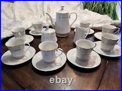Lynns Fine China Valentine 582 White withgold Service for 8 Dinner Set withExtras