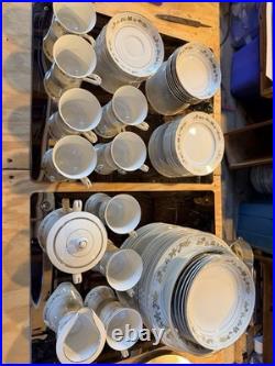 M Fine China Autumn 5201 Porcelain Dinner Set Plates Cups Japan