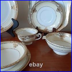 Meito fine porcelain china asama shape heavily gilded 76 piece dinnerware set