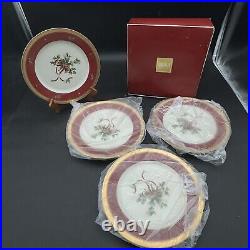 Mikasa Palatial Holly Gold Dessert Accent Plates Set of 4 New With Box