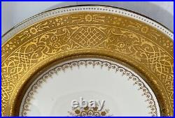 Minton Embossed Gold Gilt 10-5/8 Cabinet or Dinner Plate - GORGEOUS