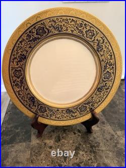 Minton Porcelain Porcelain Ball Bone China 10.5 Unused Dinner Plate