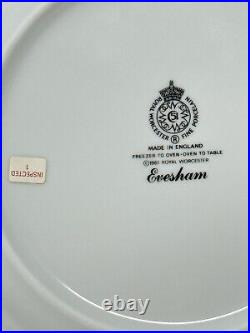 New Royal Worcester Evesham Gold 9.25 Luncheon Plate Lemon Plum Peach Set 6