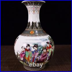 Old Chinese Porcelain Color Painted Twelve Golden Hairpins Pattern Vase Old Chinese Porcelain Color Painted Twelve Golden Hairpins Pattern Vase
