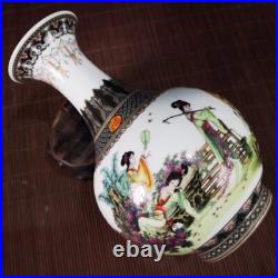 Old Chinese Porcelain Color Painted Twelve Golden Hairpins Pattern Vase Old Chinese Porcelain Color Painted Twelve Golden Hairpins Pattern Vase