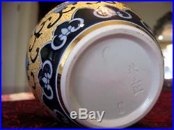 Oriental luxury gold gilt blue and white flower porcelain long neck vase Signed