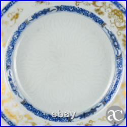 Pair of Chinese Porcelain plates, bianco sopra bianco and gold Qianlong N2
