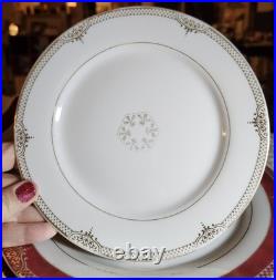 Pegasus China Set, Red And Gold, 50 Pc