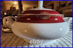 Pegasus China Set, Red And Gold, 50 Pc