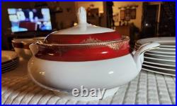 Pegasus China Set, Red And Gold, 50 Pc