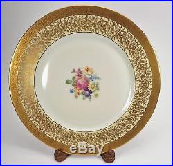 Pickard China Set of 12 Gorgeous Gold Gilded Hand Painted Floral Cabinet Plates