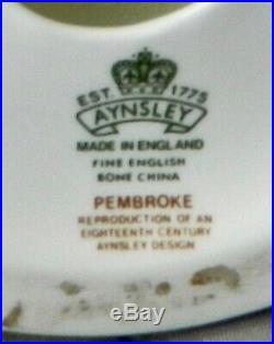 Rare! Aynsley English Pembroke Gold Pattern 21 1/2 Tall China Lamp