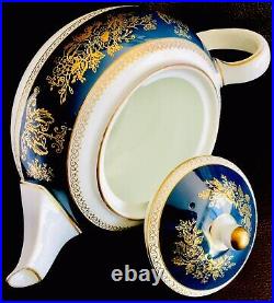Rare Vintage Wedgwood Columbia Blue & Gold (R4509) Fine Bone China Teapot
