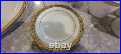 Royal Gallery Gold Buffet Service for 12 1991 New