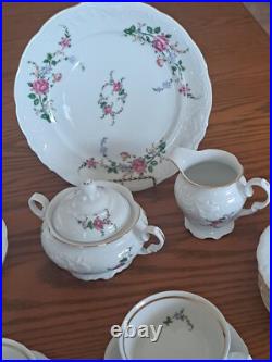Royal Kent Poland Porcelain China Bavarian Rose 31 Piece Formal Dining Set