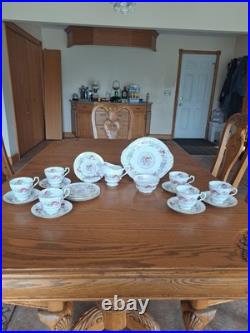 Royal Standard Fine China Pink & Blue Floral Design 20 Piece Dinnerware Grouping Royal Standard Fine China Pink & Blue Floral Design 20 Piece Dinnerware Grouping
