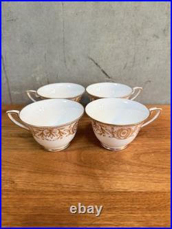 Royal Worcester Bone China POMPADOUR 20 Pc Dinnerware Set