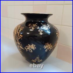 SATSUMA China Beautiful Porcelain/Ceramic Black with Gold Vase Greek/Roman Scene SATSUMA China Beautiful Porcelain/Ceramic Black with Gold Vase Greek/Roman Scene
