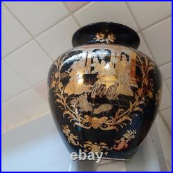 SATSUMA China Beautiful Porcelain/Ceramic Black with Gold Vase Greek/Roman Scene SATSUMA China Beautiful Porcelain/Ceramic Black with Gold Vase Greek/Roman Scene