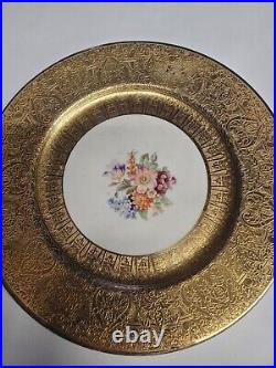 Set Of 7 Royal Bavarian Hutschenreuther Selb Bavaria Plate 10 1/2 22K Gold Enc Set Of 7 Royal Bavarian Hutschenreuther Selb Bavaria Plate 10 1/2 22K Gold Enc