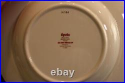 Spode Golden Bracelet 12 Rim Soup Bowl 7 3/4