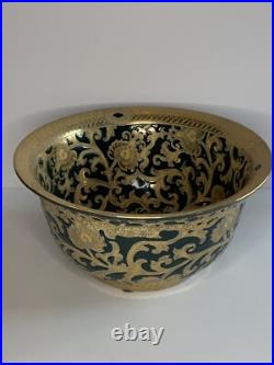 Stunning Green and Gold Tapestry Porcelain Contour Bowl 10d Asian Traditional