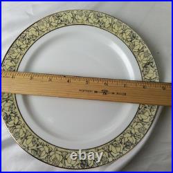 Superior China Bavaria (baveria) Warranted 22 Carat Gold Dinner Set (71 Pieces)