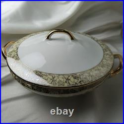 Superior China Bavaria (baveria) Warranted 22 Carat Gold Dinner Set (71 Pieces)