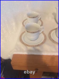 THUN KARLOVARSK White with Gold Accent Porcelain China Tea Set-Great Condition THUN KARLOVARSK White with Gold Accent Porcelain China Tea Set-Great Condition