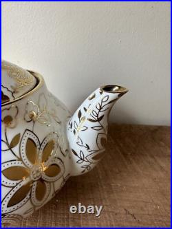 Teavana Fine Porcelain China Gold & White Floral Teapot With 4 Cups & Saucers