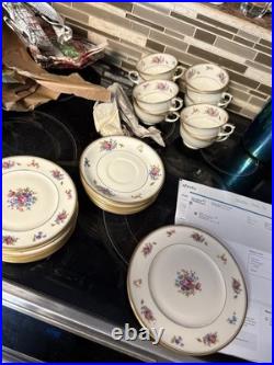 Tirschenreuth QUEEN'S ROSE Porcelain china set, Pattern 4416 Vintage 1920-1950