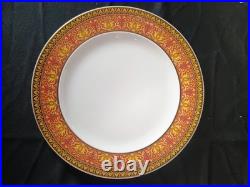 VERSACE Rosenthal China Medusa Red & Gold Dessert, Salad, Dinner Plates 4 Pc Set VERSACE Rosenthal China Medusa Red & Gold Dessert, Salad, Dinner Plates 4 Pc Set