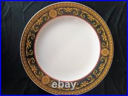 VERSACE Rosenthal China Medusa Red & Gold Dessert, Salad, Dinner Plates 4 Pc Set VERSACE Rosenthal China Medusa Red & Gold Dessert, Salad, Dinner Plates 4 Pc Set