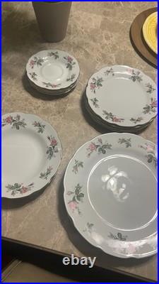 Vintage 18 Pc Porcelain China Set Pink Rose Floral Gold Trim Dinnerware Vintage 18 Pc Porcelain China Set Pink Rose Floral Gold Trim Dinnerware
