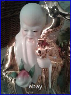 Vintage 3 Wise Men Chinese Porcelain Heavy with Gold Figurines Very collectibl
