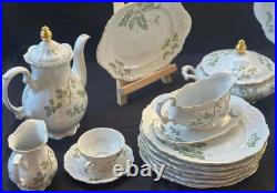 Vintage Bavaria Germany Porcelain Plate Floral Design Gold Trim