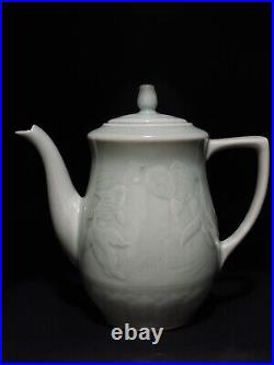 Vintage China Longquan Celadon Porcelain Relief Gold Fish Teapot