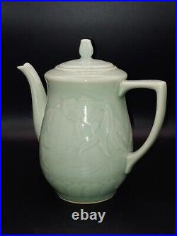 Vintage China Longquan Celadon Porcelain Relief Gold Fish Teapot