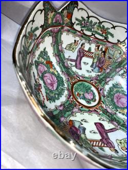 Vintage Chinese Hand Painted Gilded Rose Medallion Porcelain Bowl 10 Marked