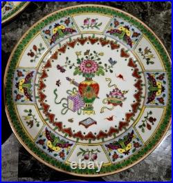 Vintage Chinese Porcelain 10pcs Plate Set Floral Famille Rose Style Gold Trim