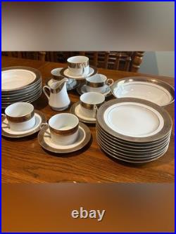 Vintage Sango Tiara 1115 Japan 30 Pc China Dinnerware Set Gold Encrusted Vintage Sango Tiara 1115 Japan 30 Pc China Dinnerware Set Gold Encrusted